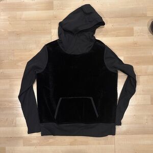 Alo Yoga Luxe Hoodie Velvet